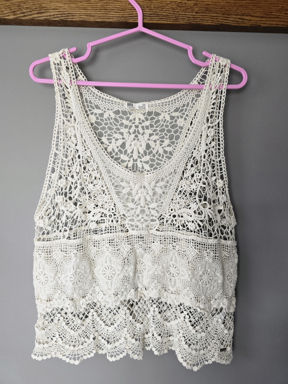 100% Cotton. Garage Cream Crochet Lace Tank Top In Size Medium - Picture 1 of 4